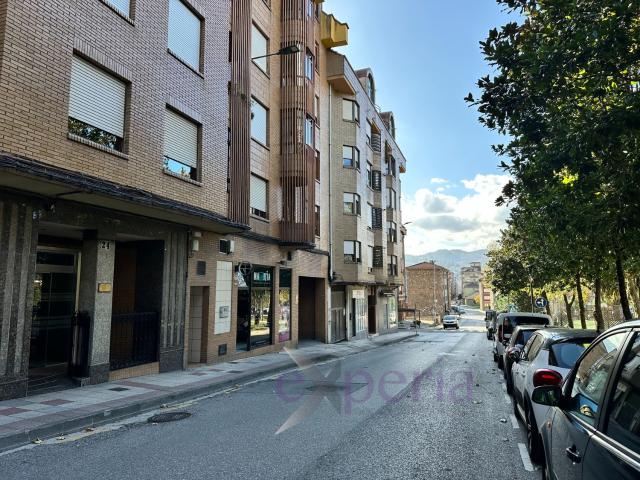 Garaje en venta en Langreo, Asturias