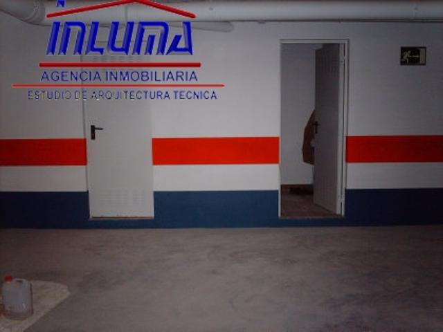 Parking en venta en Jerez De Los Caballeros, Nuevo Jerez