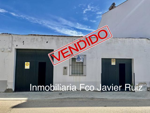 Garaje en venta en Villafranca De Los Barros