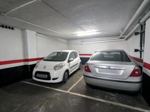 Garaje en venta en San Vicente, Barakaldo