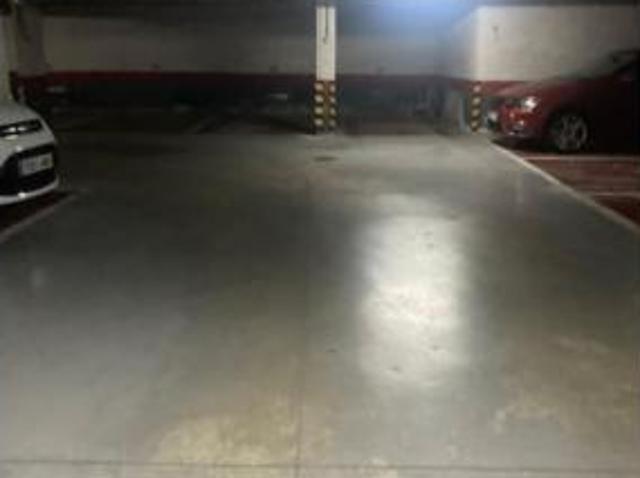 Garaje en venta en Barañáin / Barañain, Navarra