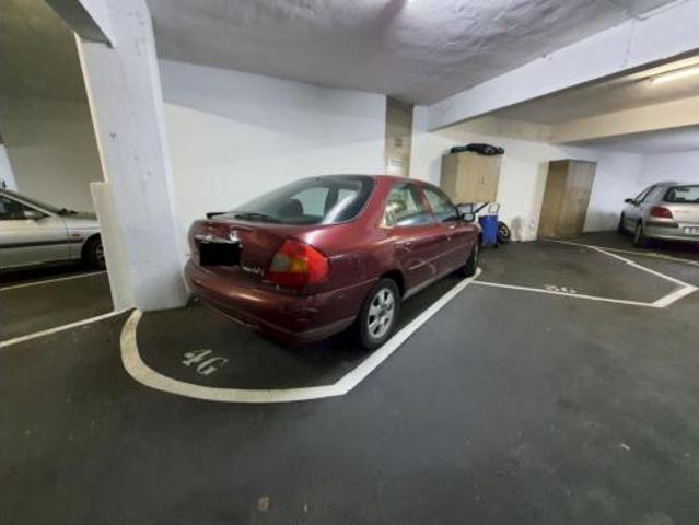 Garaje en venta en Ariz, Basauri