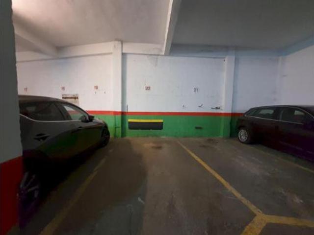 Garaje en venta en Arizgoiti, Basauri