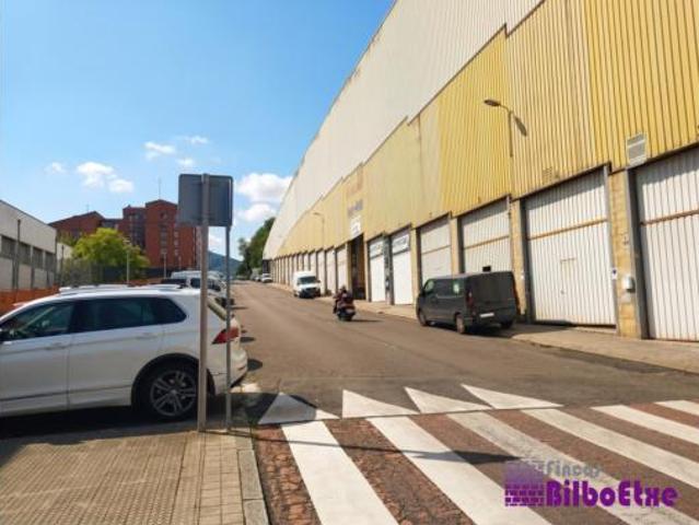 Garaje en venta en Elexalde, Basauri