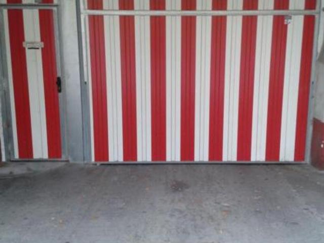 Garaje en venta en Urbi, Basauri