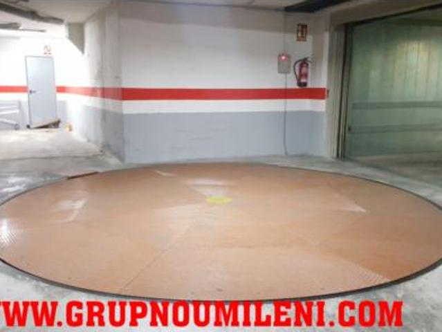 Garaje en venta en la Florida, Benetússer