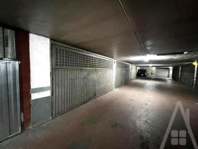 Garaje en venta en Otxarkoaga, Bilbao
