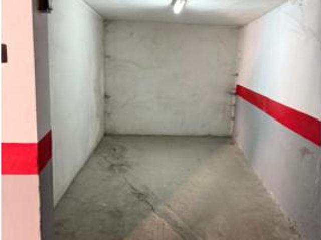 Garaje en venta en Barrio de la Villa, Cabra