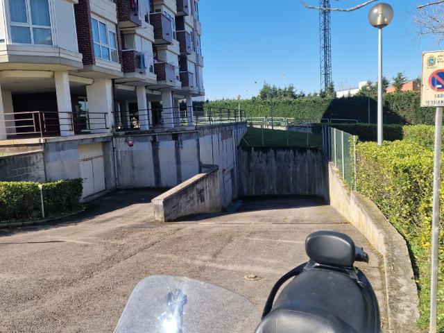 Garaje en venta en Peñacastillo, Santander