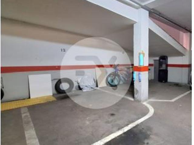 Garaje en venta en el Castell - Poble Vell, Castelldefels