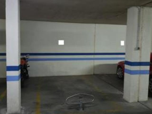 Garaje en venta en Valdeolleros, Córdoba