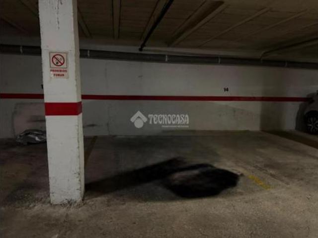 Garaje en venta en Dos Hermanas, Sevilla