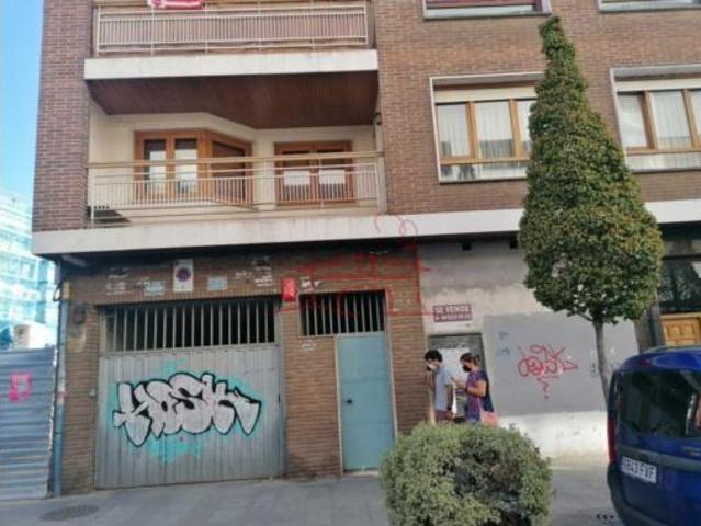 Garaje en venta en Durango, Bizkaia