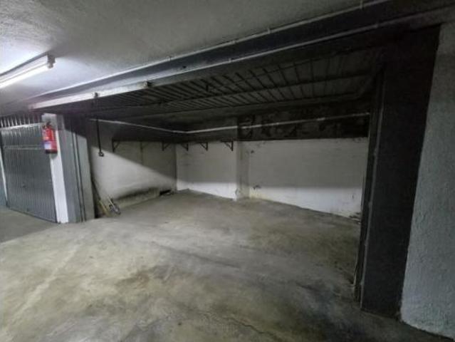 Garaje en venta en Urkusua, Eibar