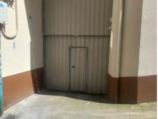 Garaje en venta en Astrabudua, Erandio
