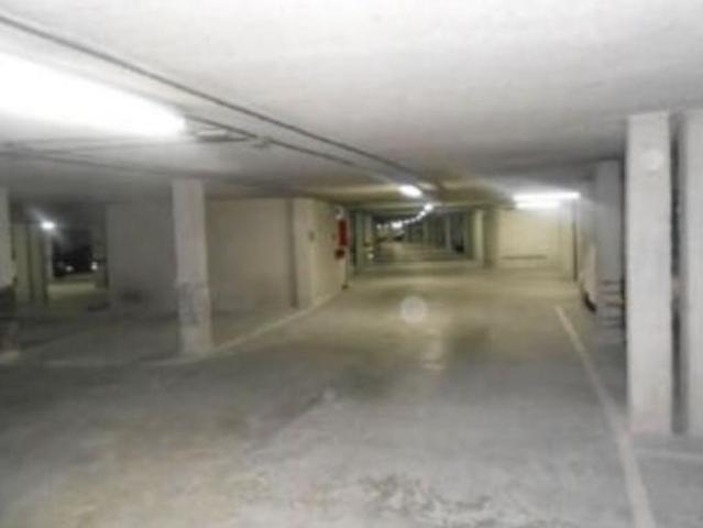 Garaje en venta en Astrabudua, Erandio