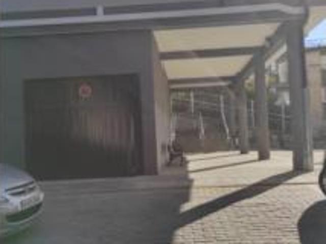 Garaje en venta en Ermua, Bizkaia