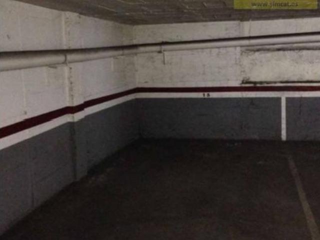Garaje en venta en Figueres, Girona