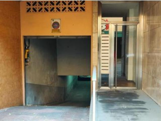 Garaje en venta en Eixample, Girona