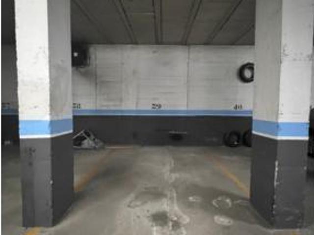 Garaje en venta en Eixample, Girona