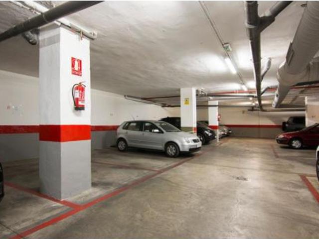 Garaje en venta en Ronda, Granada