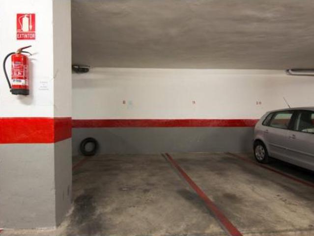 Garaje en venta en Ronda, Granada