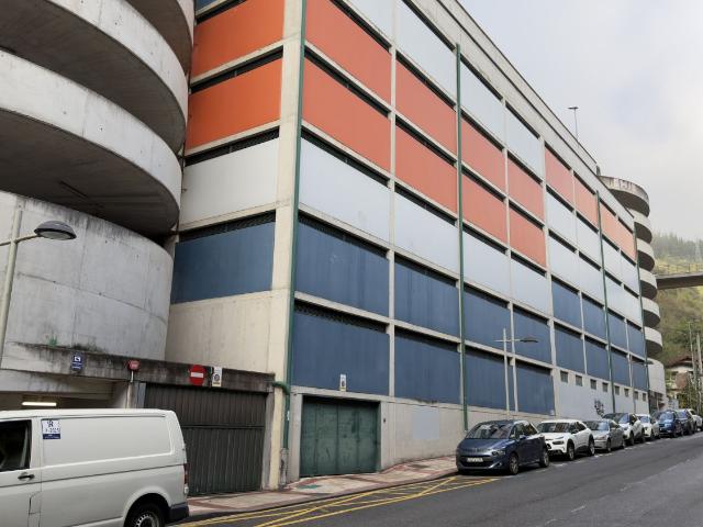 Garaje en venta en San Andres, Mondragón