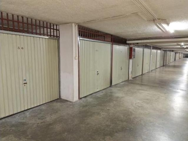 Garaje en venta en Santiago, Irun