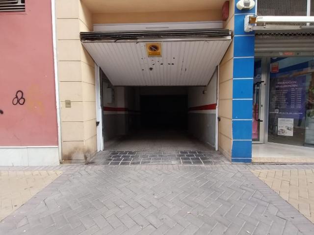 Parking en venta en Jaén, Las Protegidas