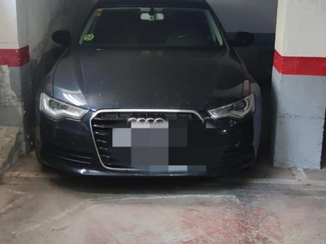 Parking en venta en Jaén, Las Protegidas