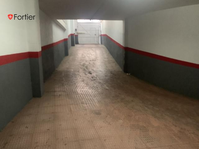 Garaje en venta en Martos, Andalucía