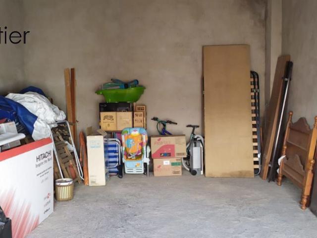 Garaje en venta en Martos, Andalucía