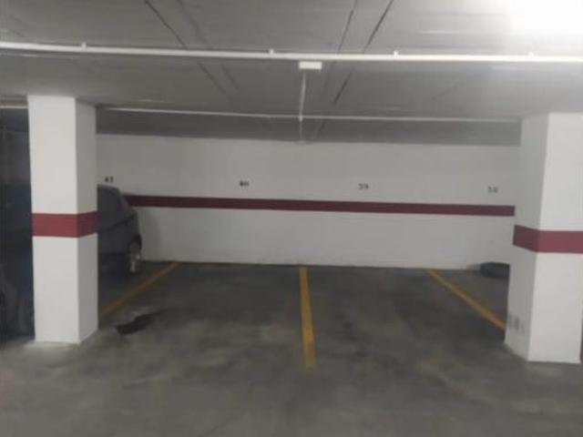 Garaje en venta en Jaén