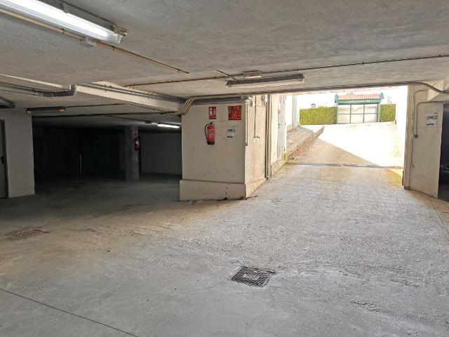 Garaje en venta en Rus, Carballo