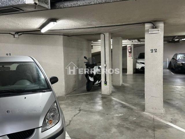 Garaje en venta en El Cortijo, Logroño