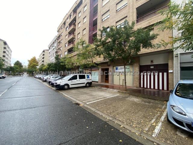Garaje en venta en Las Gaunas, Logroño