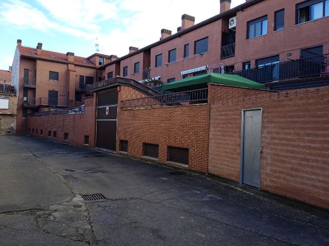 Garaje en venta en Santo Domingo de la Calzada, La Rioja