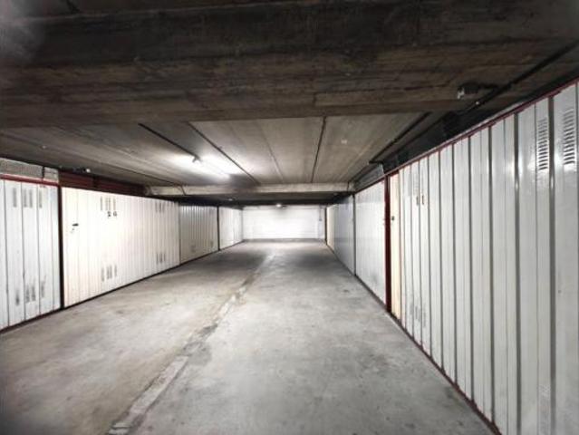 Garaje en venta en Oztaran, Lasarte-Oria