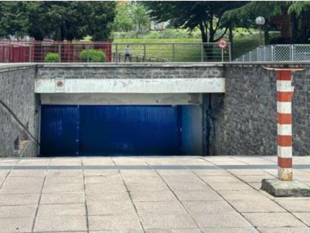 Garaje en venta en Lasarte-Oria, Gipuzkoa