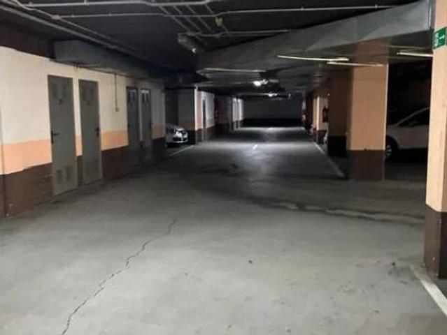 Garaje en venta en Sakoneta, Leioa