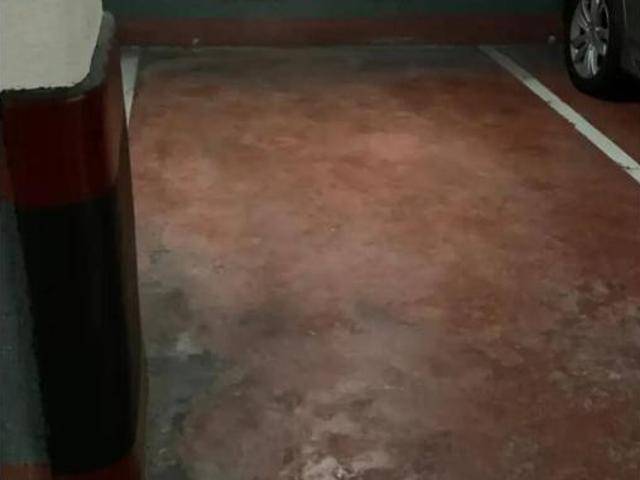 Garaje en venta en Artatza, Leioa