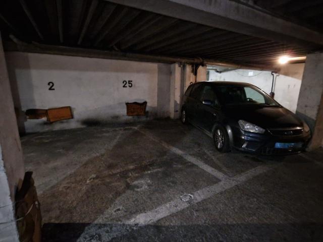 Garaje en venta en Santa Ana, León
