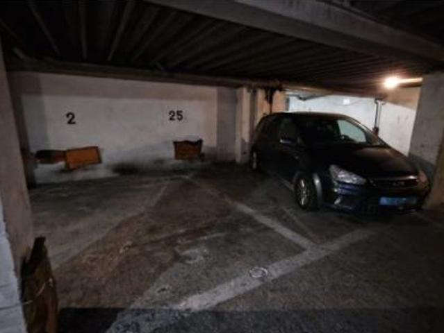 Garaje en venta en Santa Ana, León