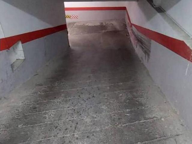 Garaje en venta en Chantría, León