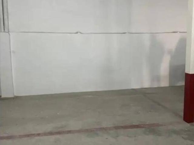 Garaje en venta en San José, Linares