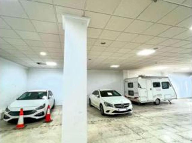 Garaje en venta en Los Molares, Sevilla