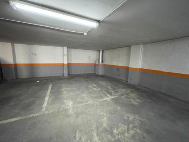 Garaje en venta en Lucena, Córdoba