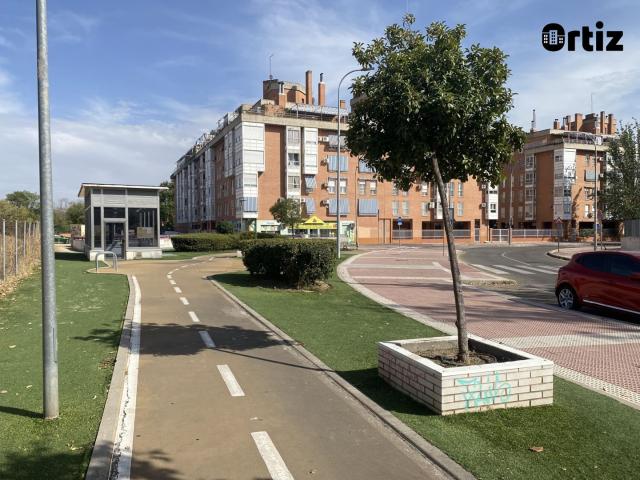 Garaje en venta en Torrejón De Ardoz, Madrid
