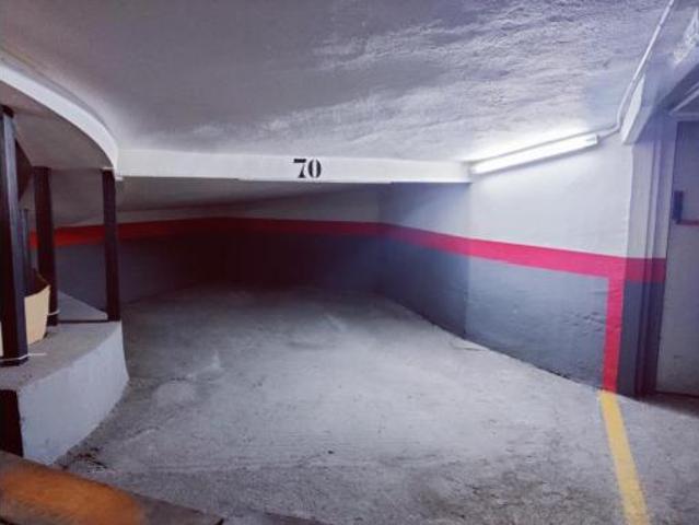 Garaje en venta en Universidad, Madrid
