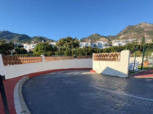 Garaje en venta en La Perla-Torremuelle, Costa del Sol Occidental